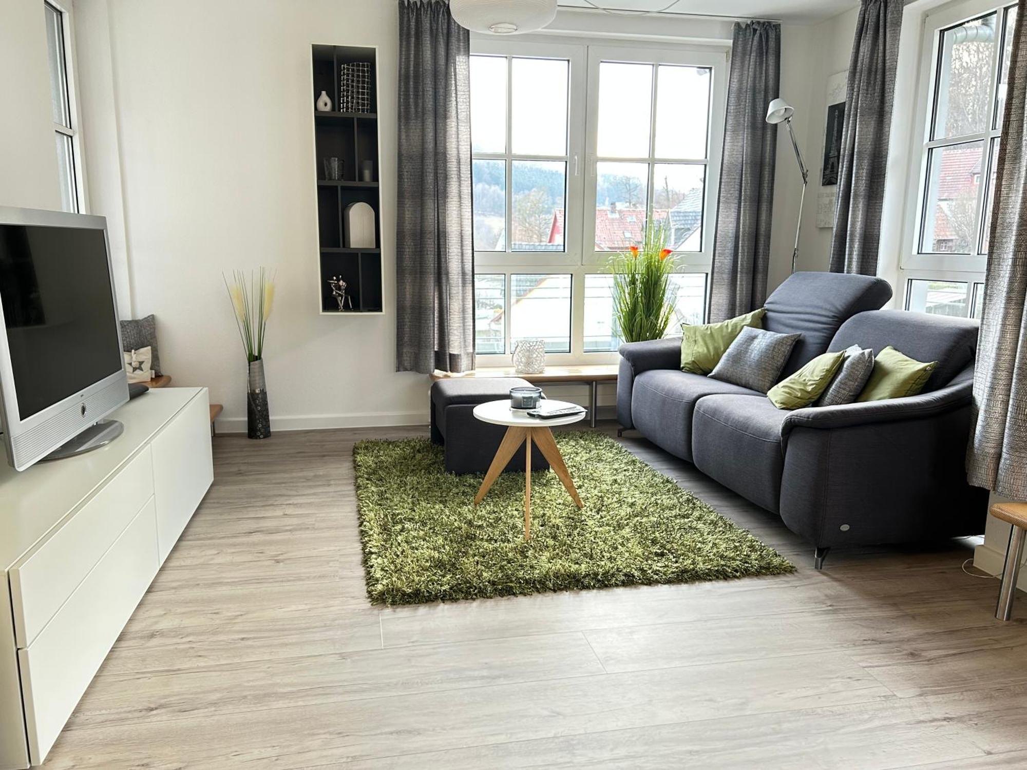 Grosszuegiges Helles Penthouse -Komplette Etage- Mit Balkon Und Stellplatz In Ruhiger Lage Kulmbach Luaran gambar
