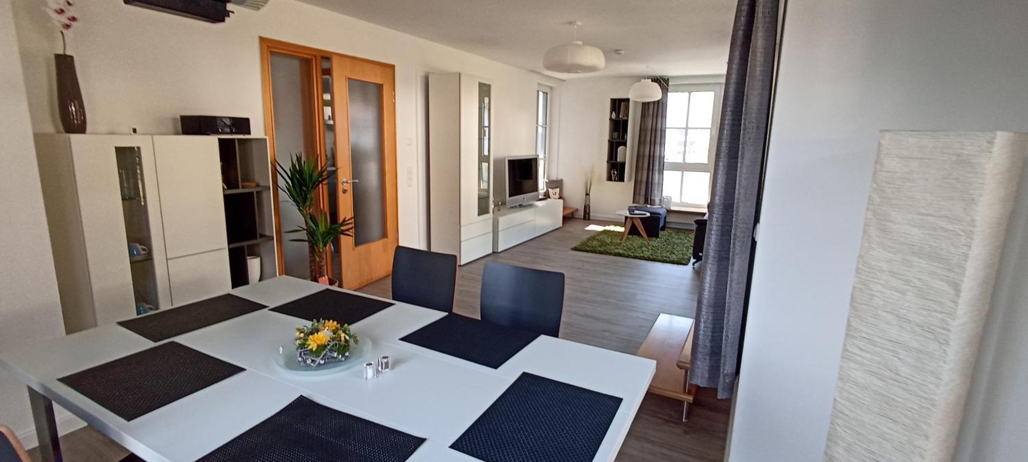 Grosszuegiges Helles Penthouse -Komplette Etage- Mit Balkon Und Stellplatz In Ruhiger Lage Kulmbach Luaran gambar