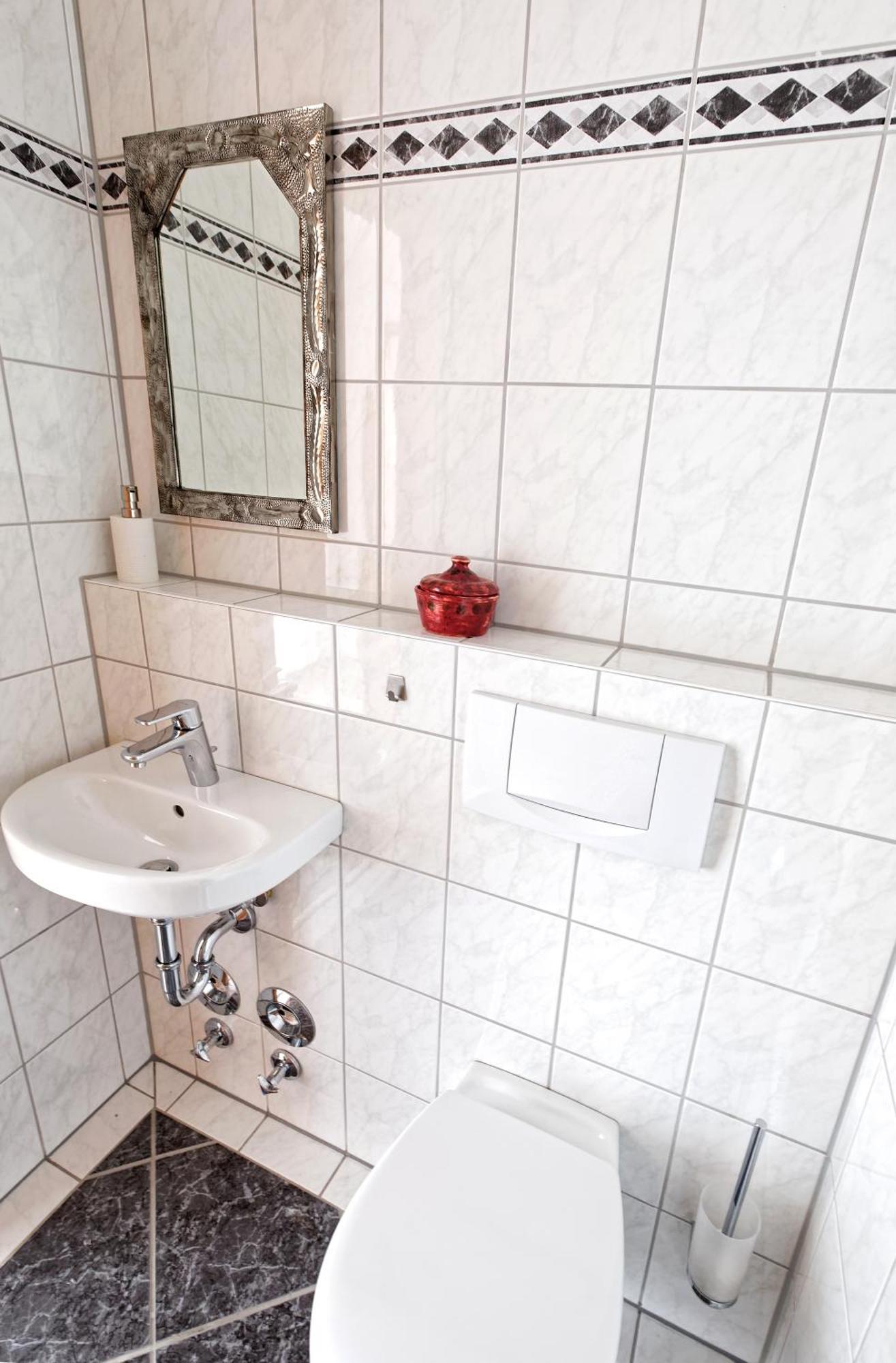 Grosszuegiges Helles Penthouse -Komplette Etage- Mit Balkon Und Stellplatz In Ruhiger Lage Kulmbach Luaran gambar